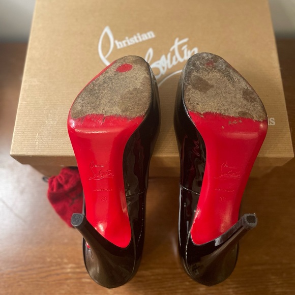 Christian Louboutin Very Prive Size 38 patent leather pumps in Original Box - Picture 5 of 10